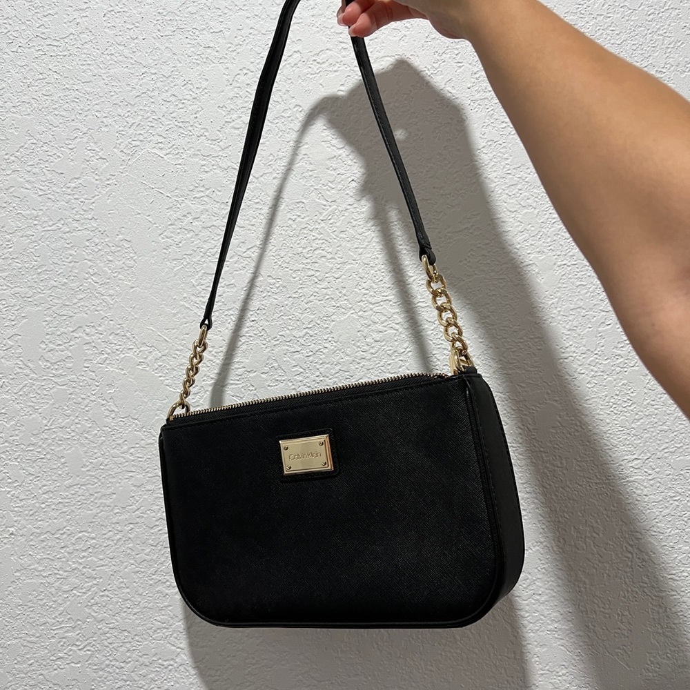 Calvin Klein small shoulder bag